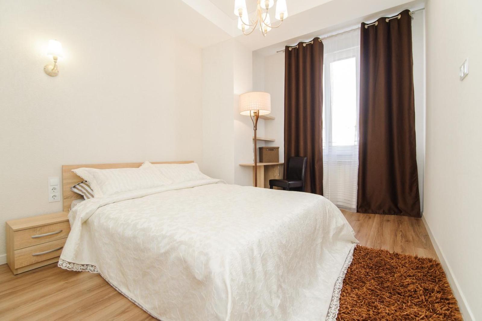 Extra Grand Lev Tolstoi Two Bedrooms Chisináu Exterior foto