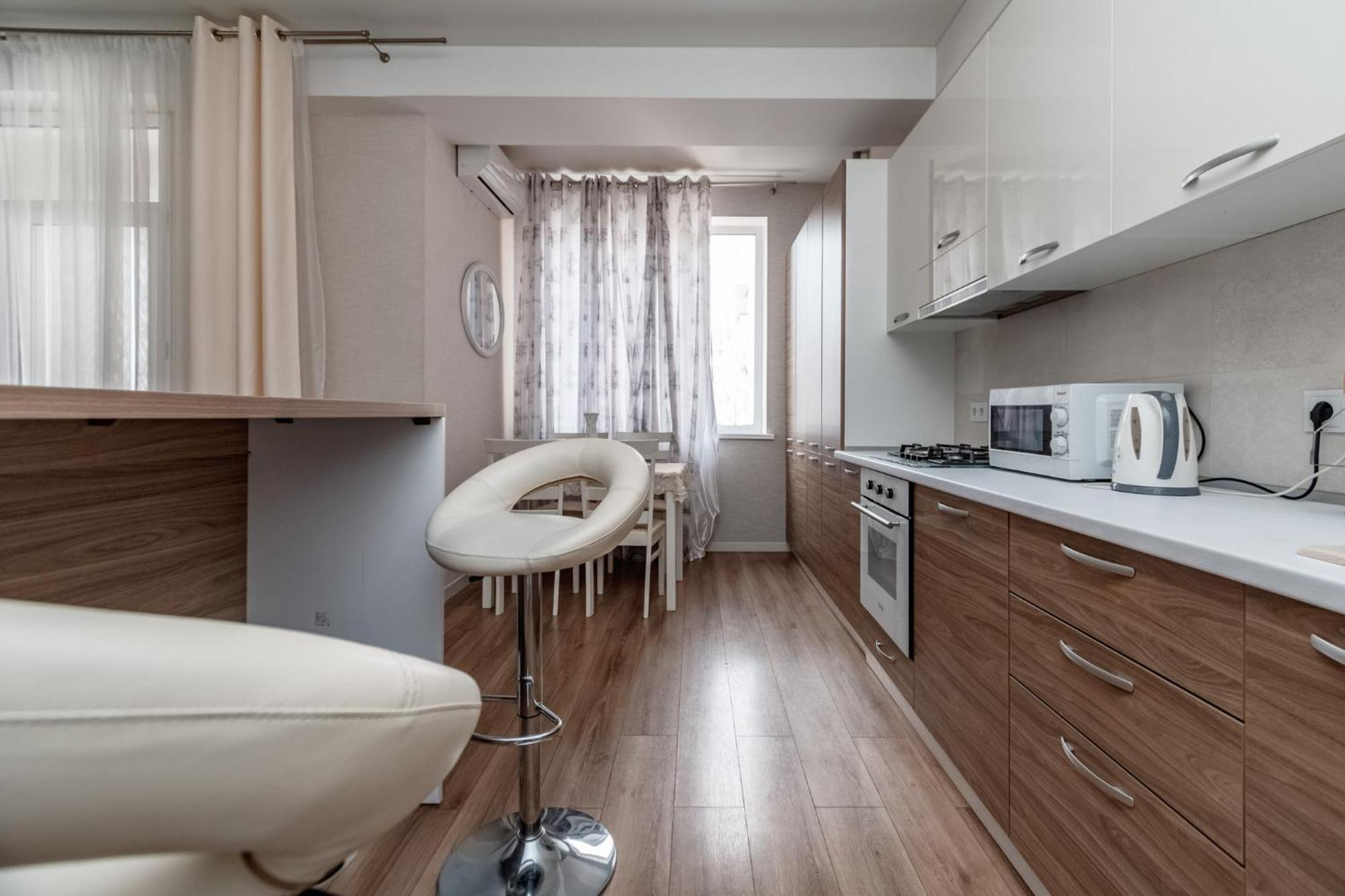 Extra Grand Lev Tolstoi Two Bedrooms Chisináu Exterior foto
