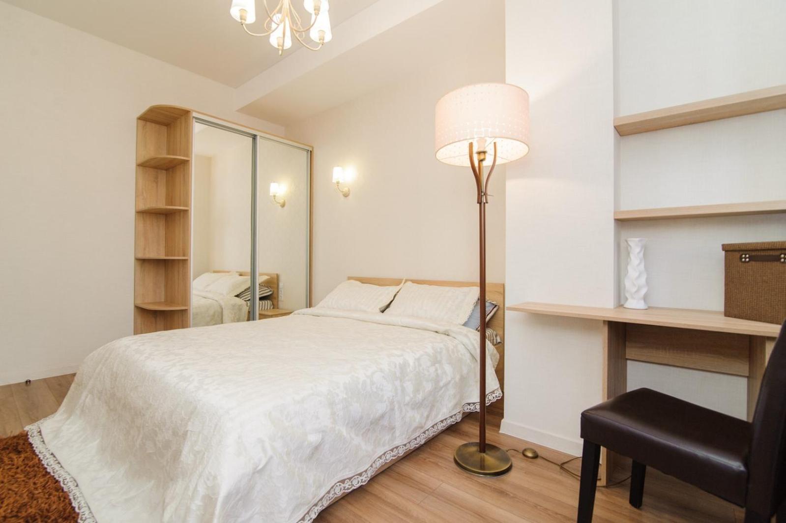 Extra Grand Lev Tolstoi Two Bedrooms Chisináu Exterior foto